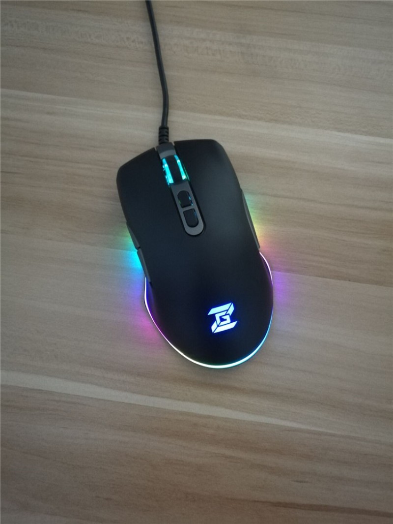 Chuột máy tính có dây Gaming Zidli ZM15