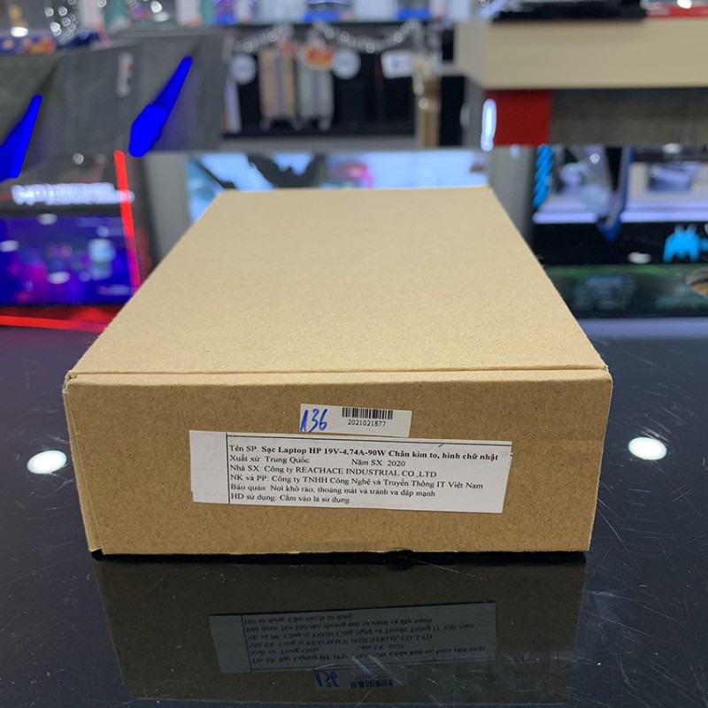 Sạc laptop HP 19V-4.74A-90W - Chân kim to - Củ hình chữ nhật