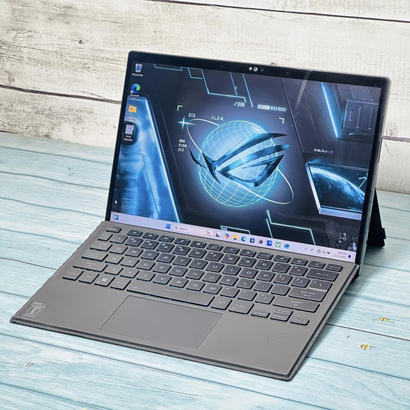 Asus ROG Flow Z13 GZ301 - 2023 Core i9 13900H, Ram 16GB, SSD 2TB, RTX 4050 6GB QHD 2.5K - like new