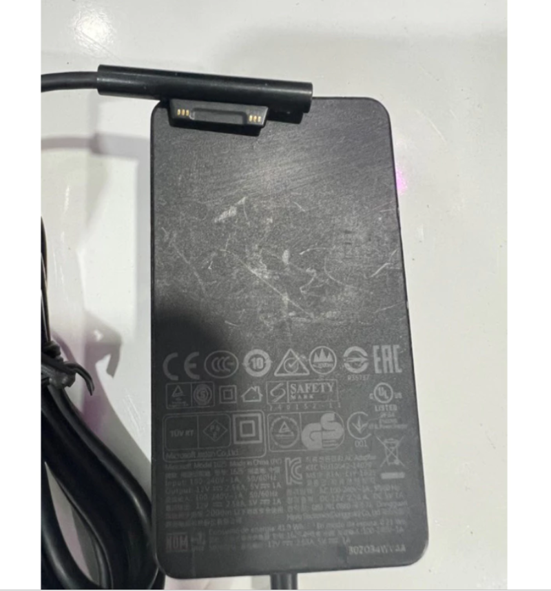 Sạc Surface Pro 12V 3.6A 45W