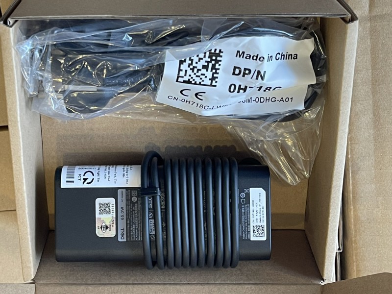 Sạc Dell Type-C 65W Vuông – Hàng Chính Hãng