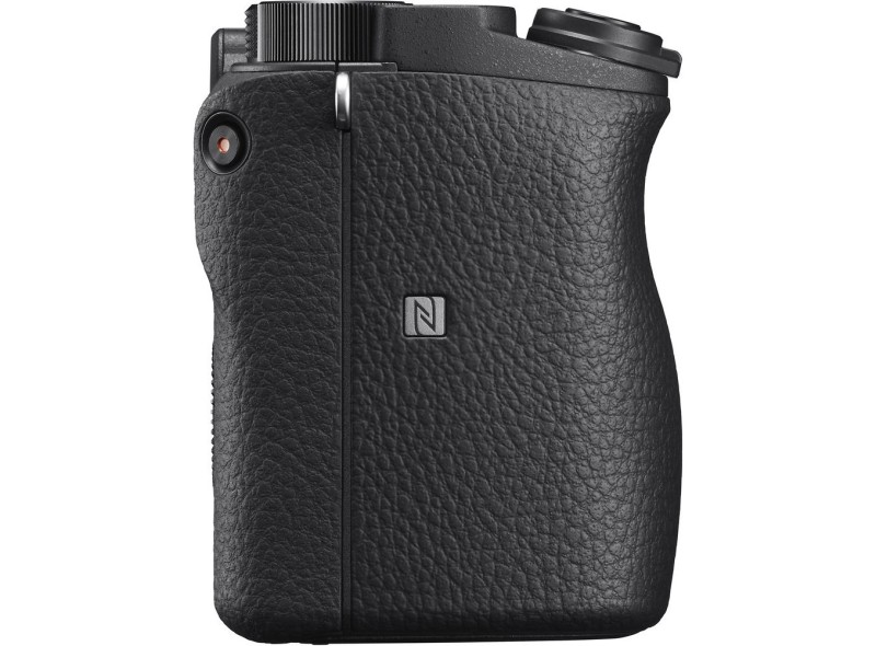 Sony A6400 + E 35mm f/1.8 (Chính hãng)