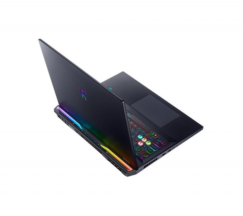 Acer Predator Helios 18 PH18-72 (2024)